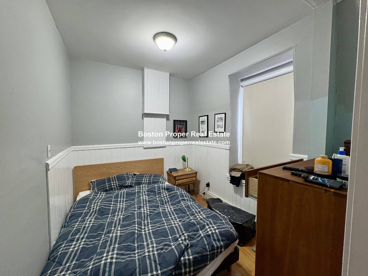 Apartment for rent at 177 Marlborough #9, Boston, MA 02116