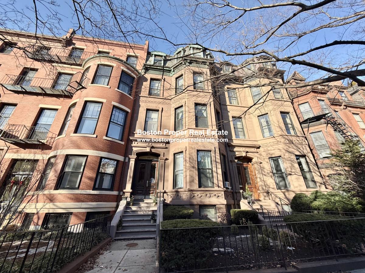 Apartment for rent at 177 Marlborough #9, Boston, MA 02116