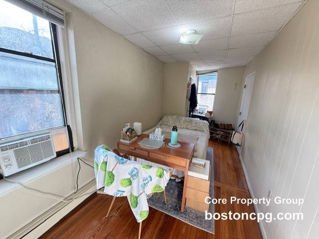 Apartment for rent at 23 Charter St #4, Boston, MA 02113