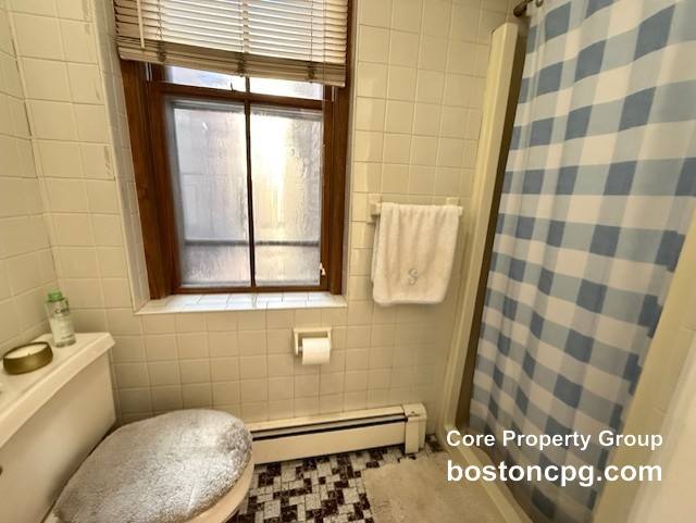 Apartment for rent at 23 Charter St #4, Boston, MA 02113