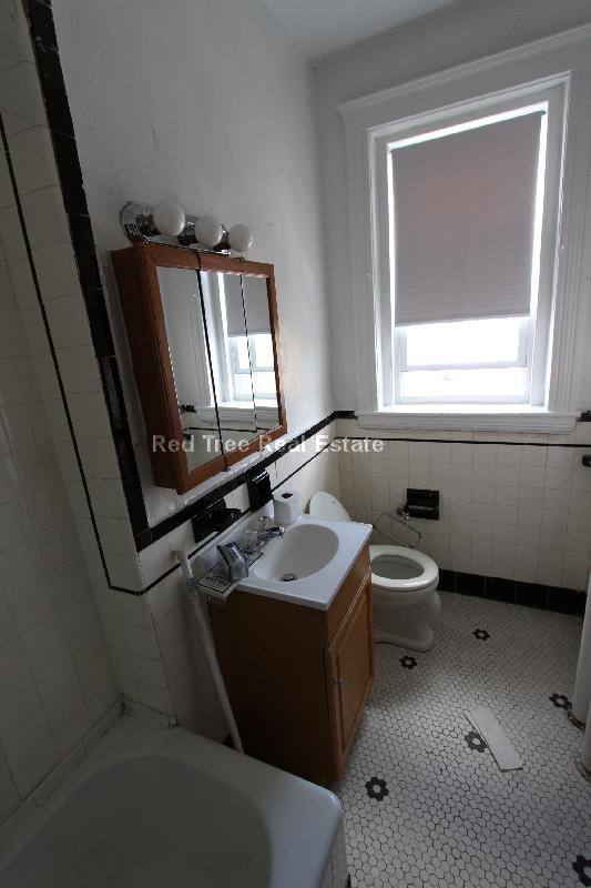 Apartment for rent at 1810 Commonwealth Ave #17, Brighton, MA 02135