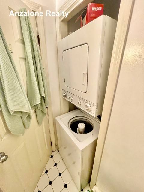 House for rent at 17 Thacher St #3, Boston, MA 02113