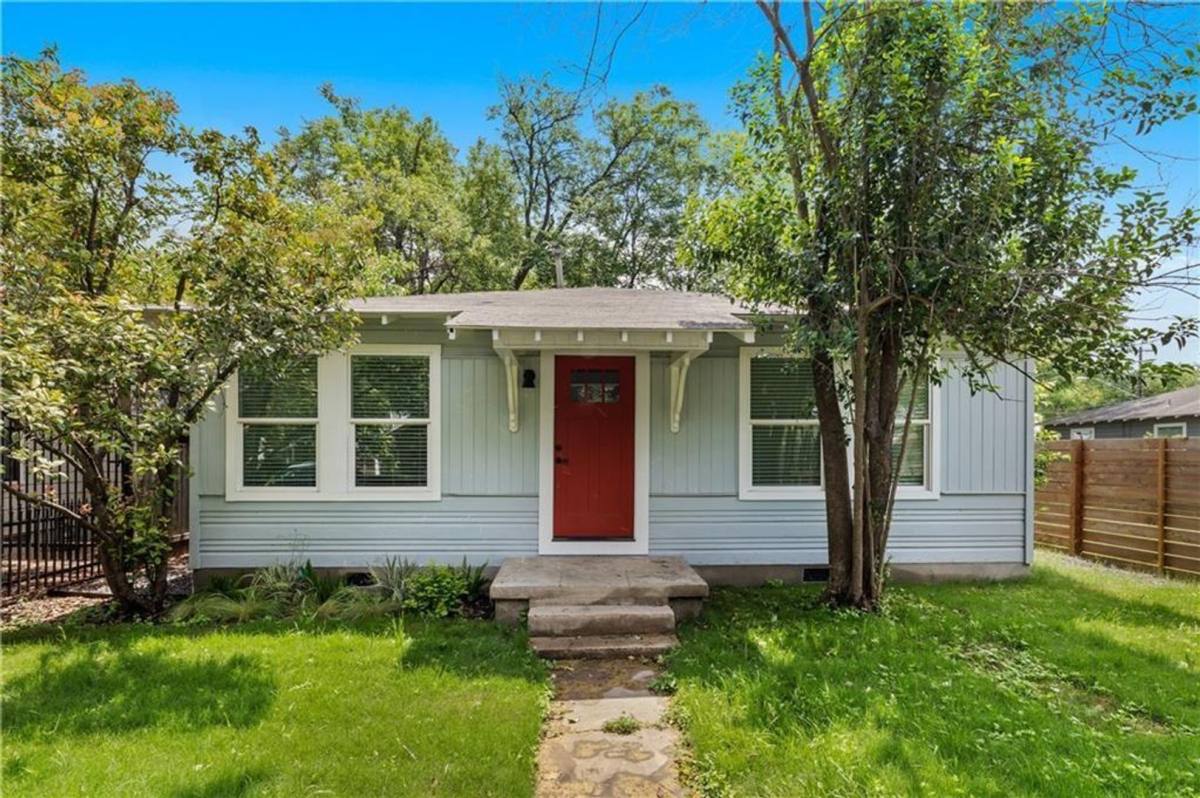 Townhouse for rent at 4501 Ave B, Austin, TX 78751
