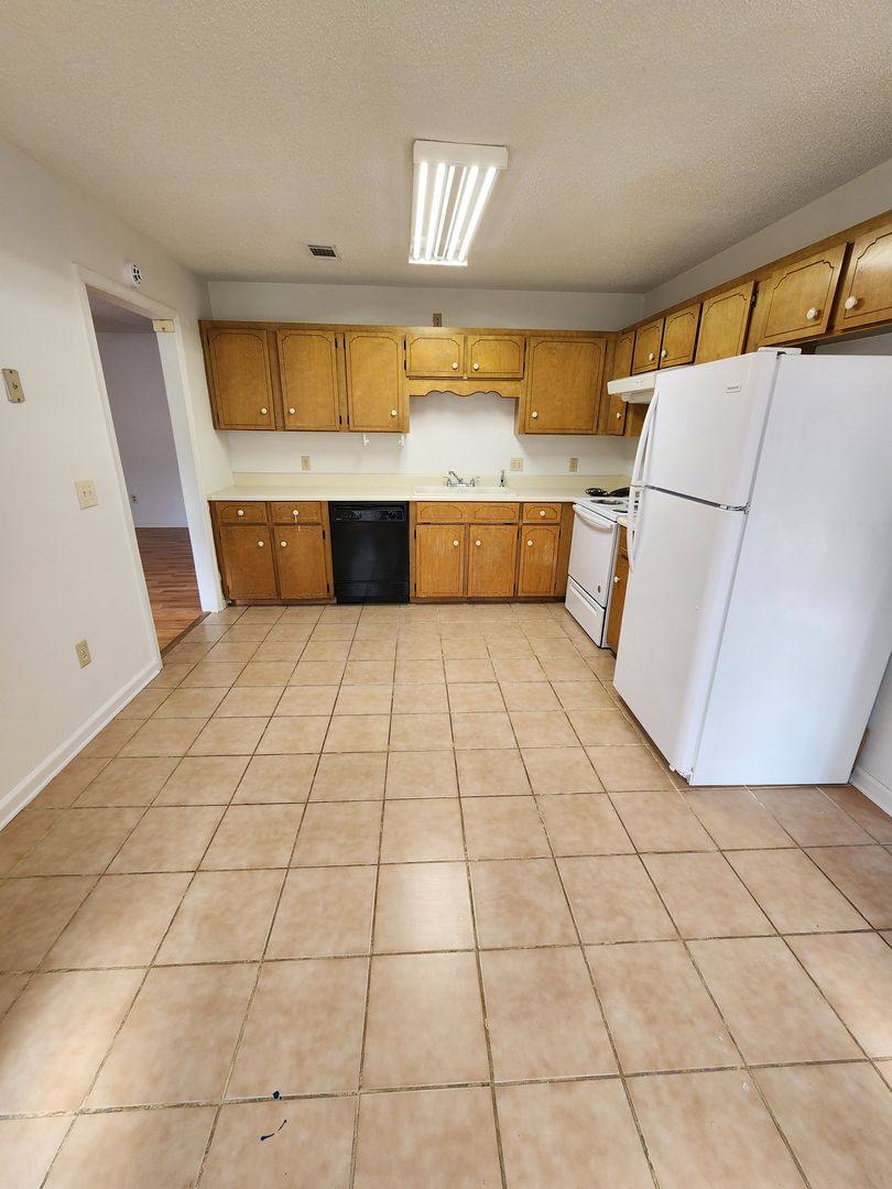 House for rent at 1102 Tomahawk, Hinesville, GA 31313