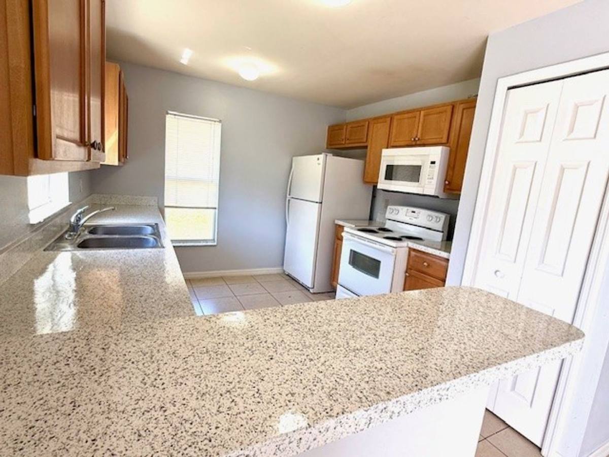 Apartment for rent at 4829-4831 28th St SW, Lehigh Acres, FL 33973