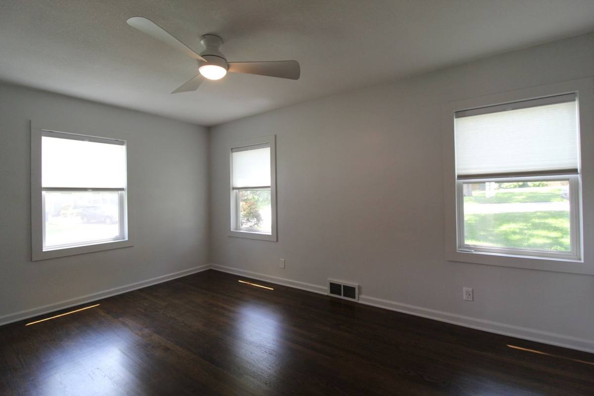 House for rent at 5739 Beverly Lane, Mission, KS 66202