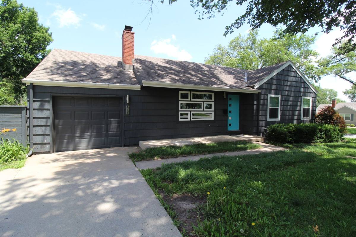 House for rent at 5739 Beverly Lane, Mission, KS 66202