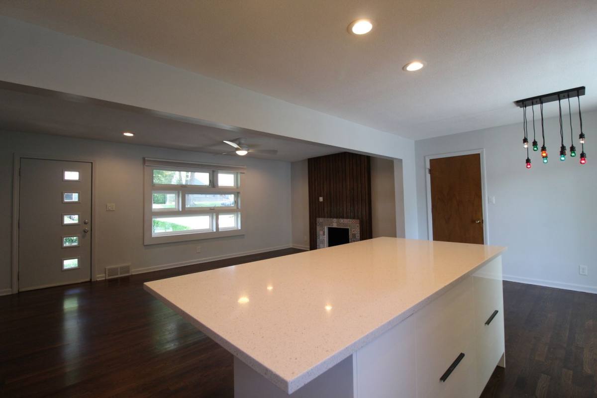 House for rent at 5739 Beverly Lane, Mission, KS 66202