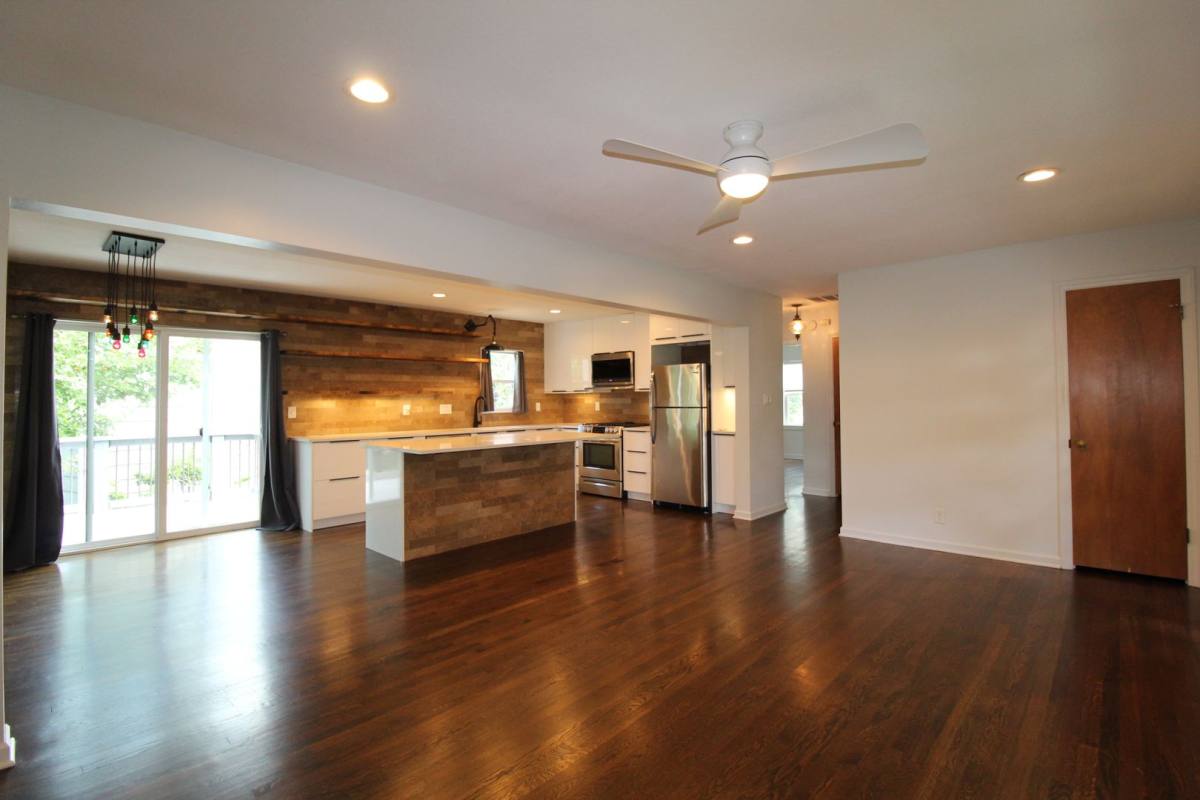 House for rent at 5739 Beverly Lane, Mission, KS 66202