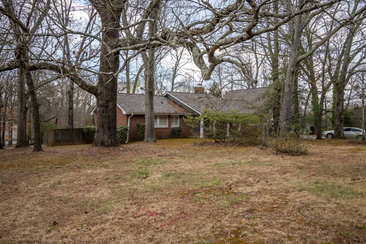 House for rent at 1380 Chestnut Hill Rd, Athens, GA 30606
