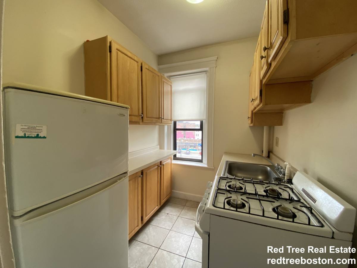 Apartment for rent at 1152 Commonwealth Ave #43, Allston, MA 02134