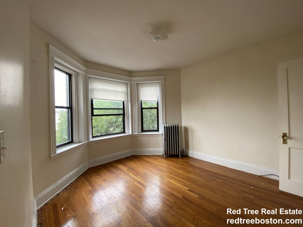 Apartment for rent at 1152 Commonwealth Ave #43, Allston, MA 02134