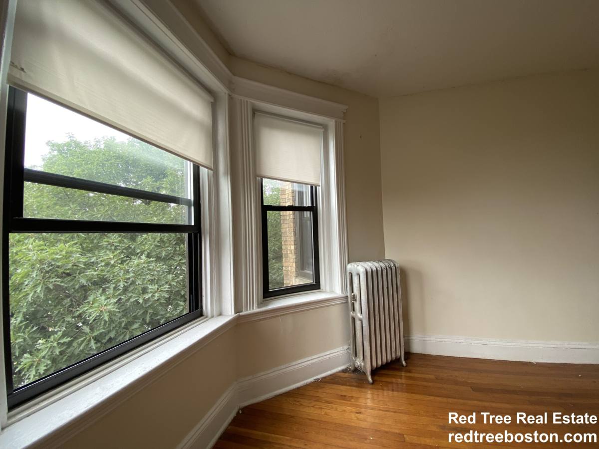 Apartment for rent at 1152 Commonwealth Ave #43, Allston, MA 02134
