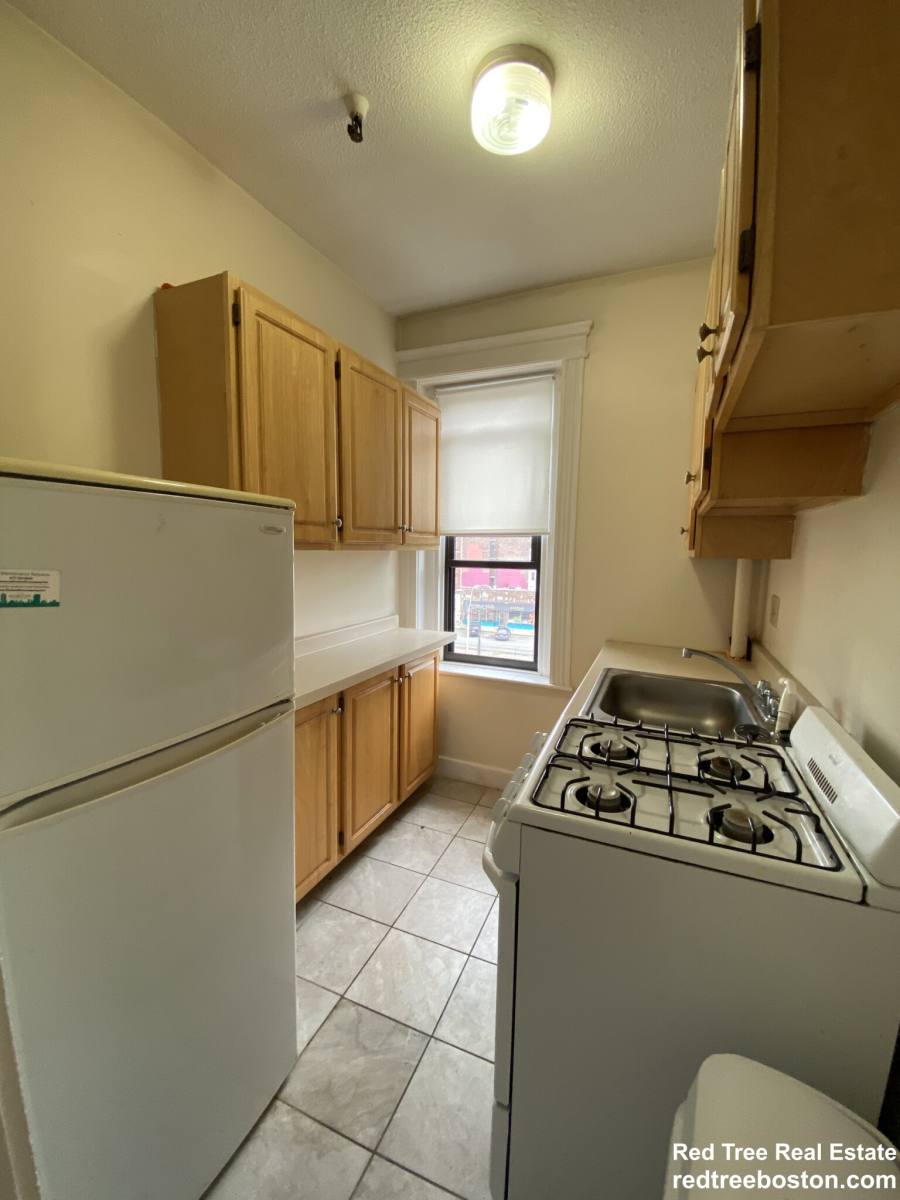 Apartment for rent at 1152 Commonwealth Ave #43, Allston, MA 02134