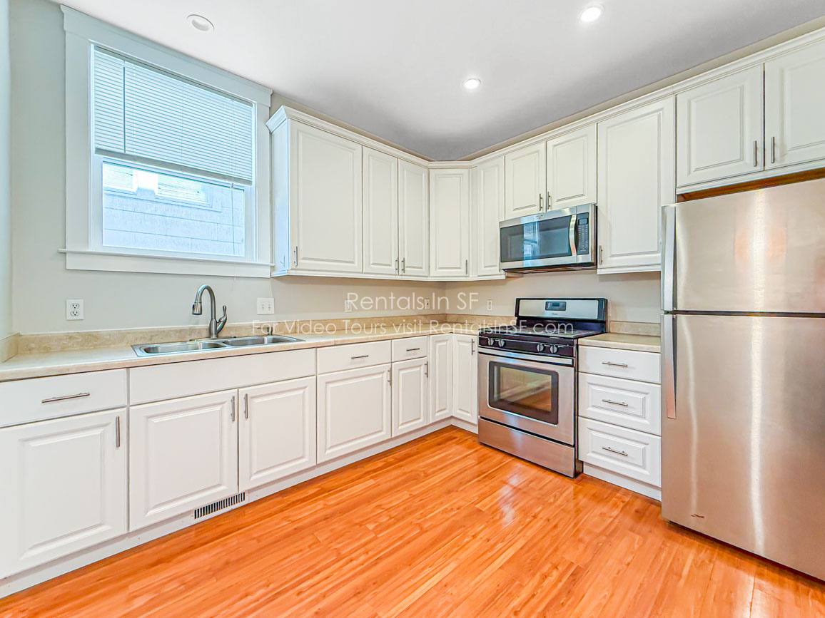 Apartment for rent at 1924 Cabrillo St #1, San Francisco, CA 94121