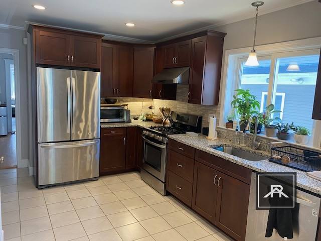 Apartment for rent at 129 Brooks #2, Brighton, MA 02135