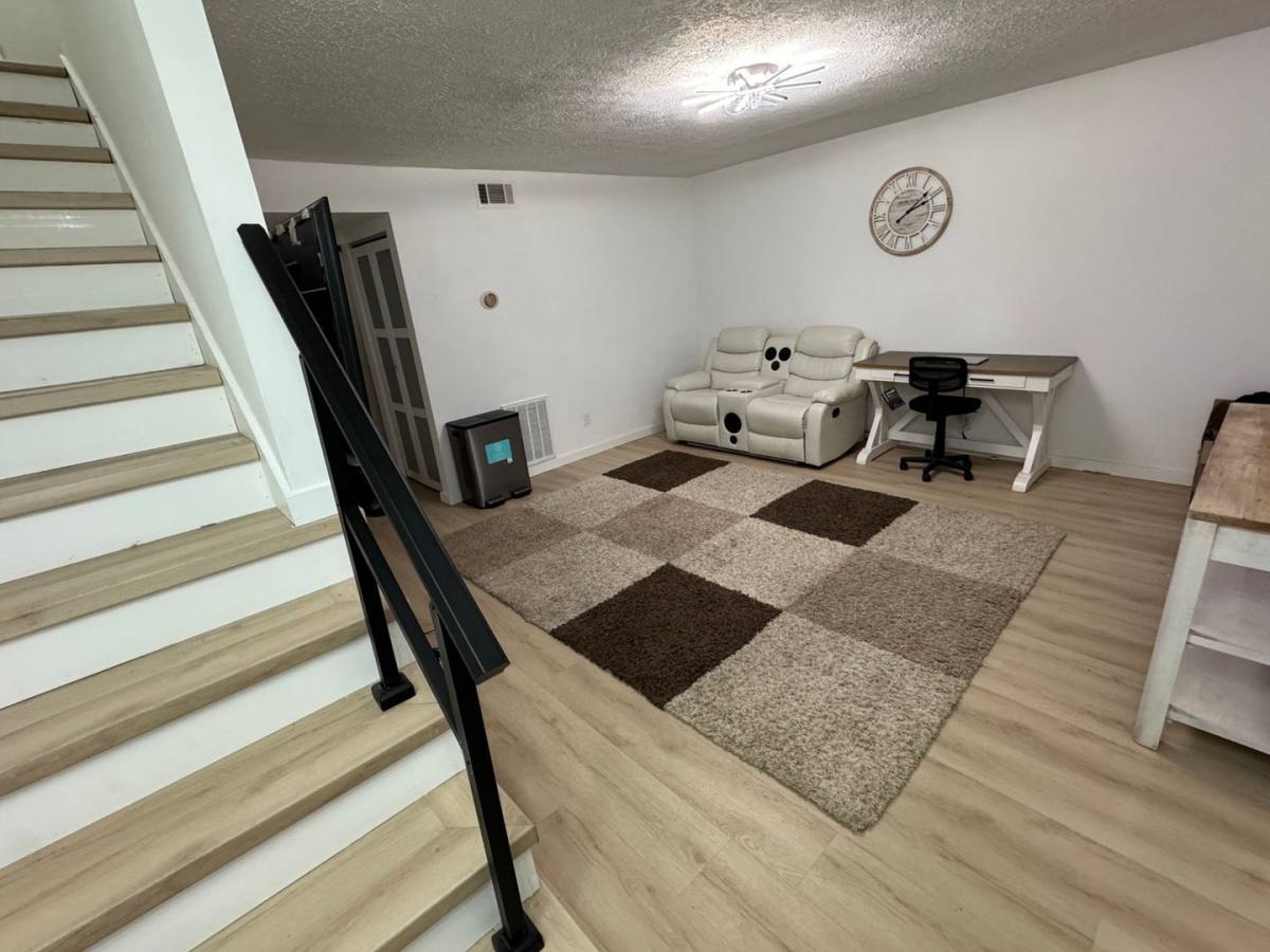 Townhouse for rent at 116 5 Oaks Dr, Nashville, TN 37217