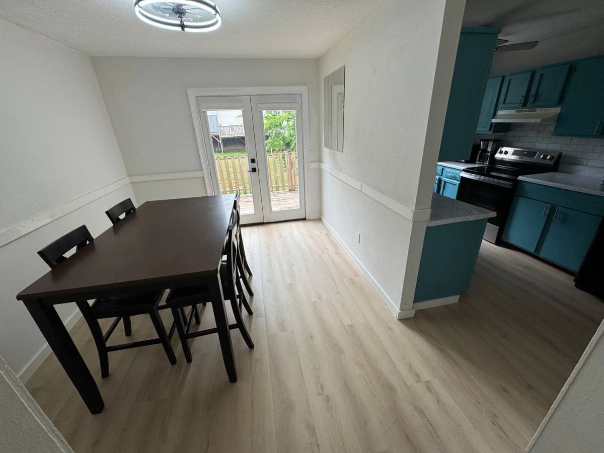 Townhouse for rent at 116 5 Oaks Dr, Nashville, TN 37217