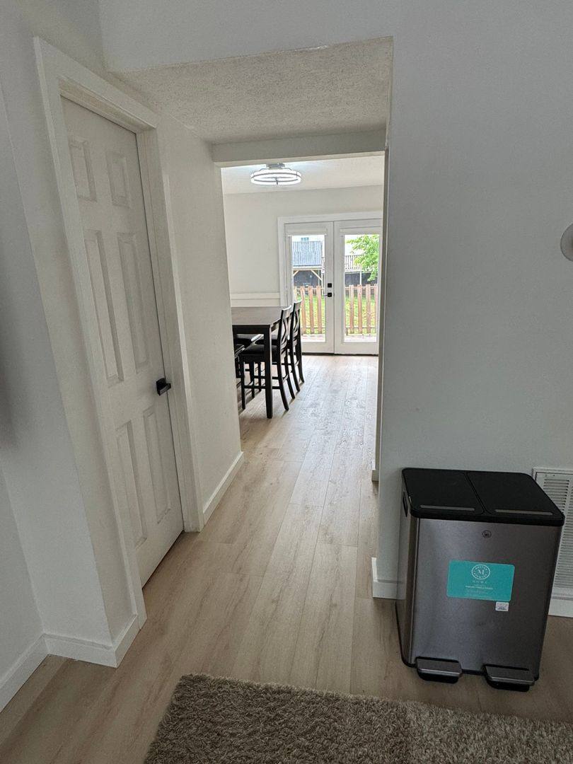 Townhouse for rent at 116 5 Oaks Dr, Nashville, TN 37217
