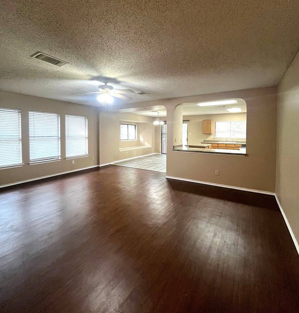 House for rent at 15838 Colton Well, San Antonio, TX 78247
