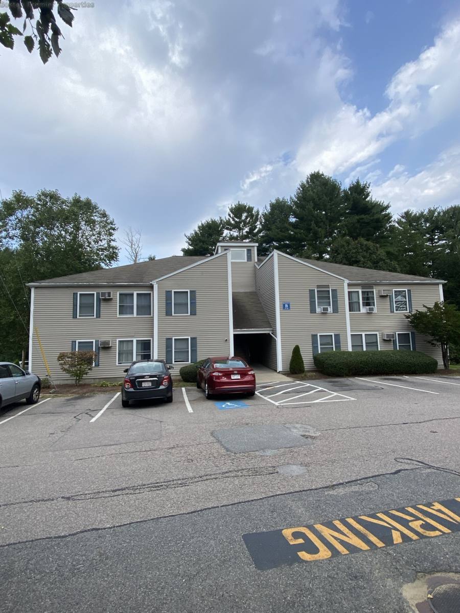 Apartment for rent at 180 Schoosett St #B28, Pembroke, MA 02359