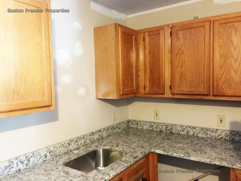 Apartment for rent at 180 Schoosett St #B28, Pembroke, MA 02359