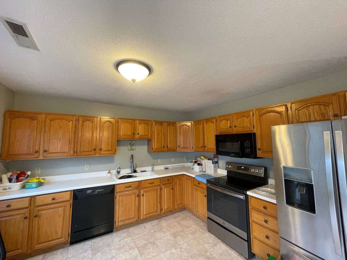Townhouse for rent at 255 Silver Leaf Dr, Christiansburg, VA 24073