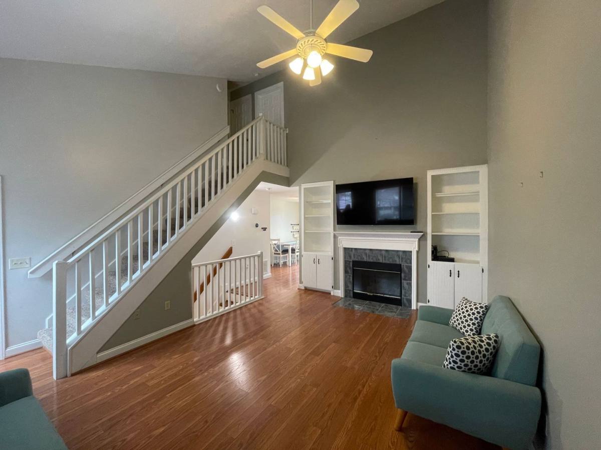 Townhouse for rent at 255 Silver Leaf Dr, Christiansburg, VA 24073