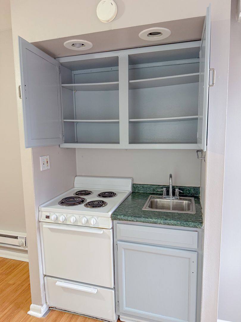 Apartment for rent at 1121 Spruce St, Philadelphia, PA 19107