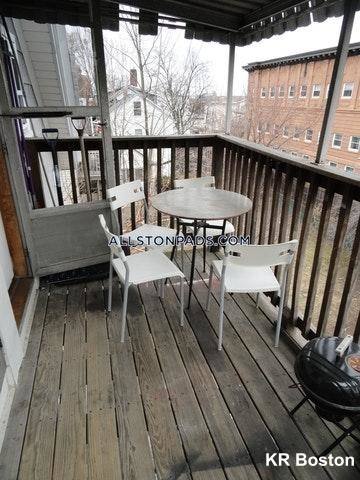 House for rent at 8 Webley St #3, Allston, MA 02134