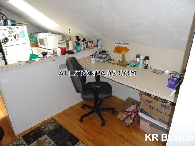 House for rent at 8 Webley St #3, Allston, MA 02134