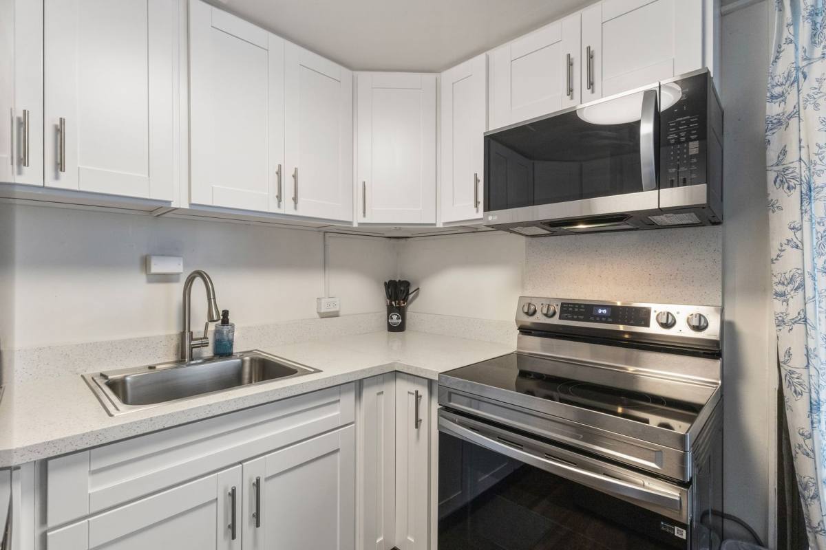 Condo for rent at 225 Queen St, Honolulu, HI 96813