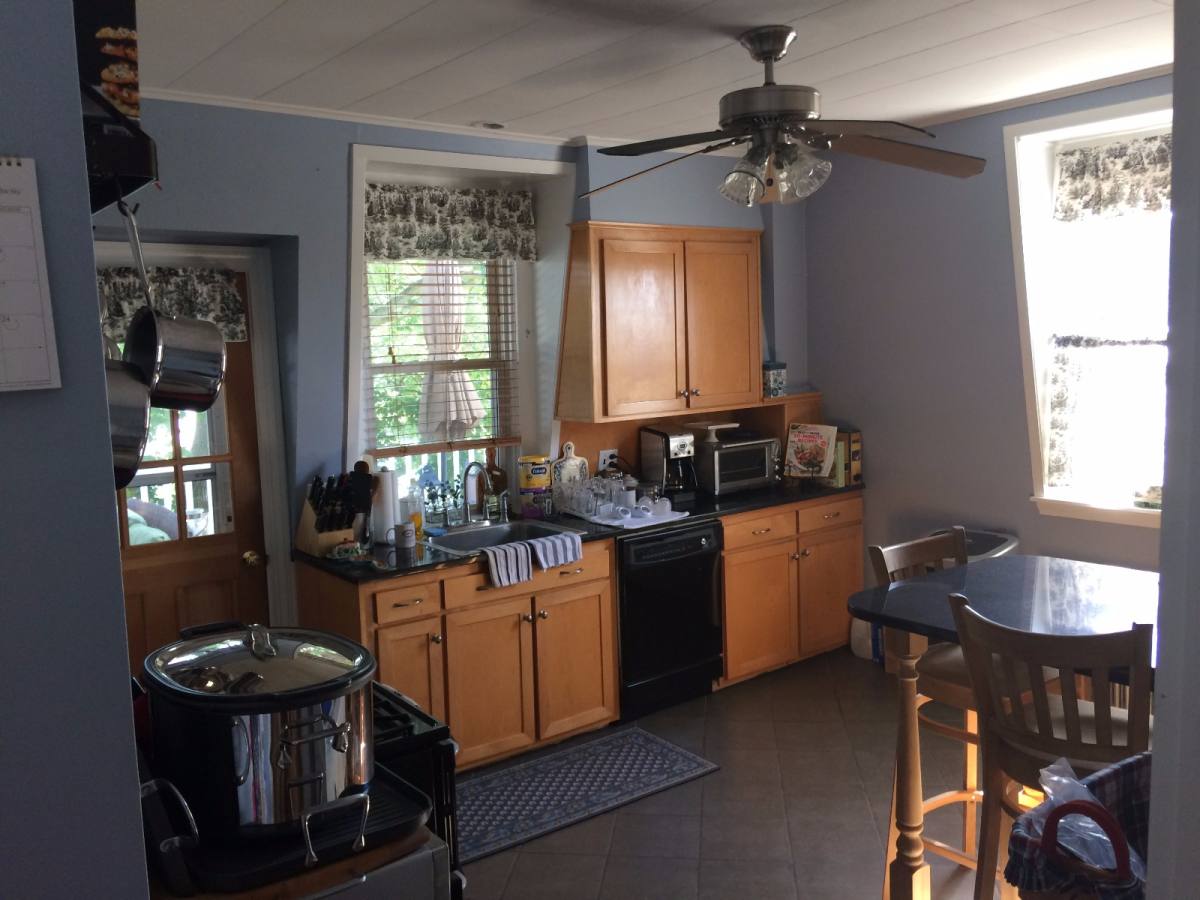 Apartment for rent at 151 Grove St, Waltham, MA 02453
