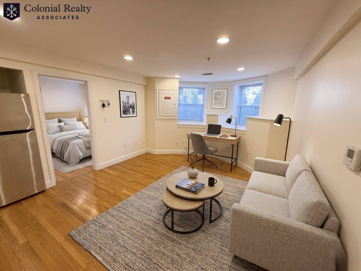 Apartment for rent at 1801 Beacon St #1, Brookline, MA 02445