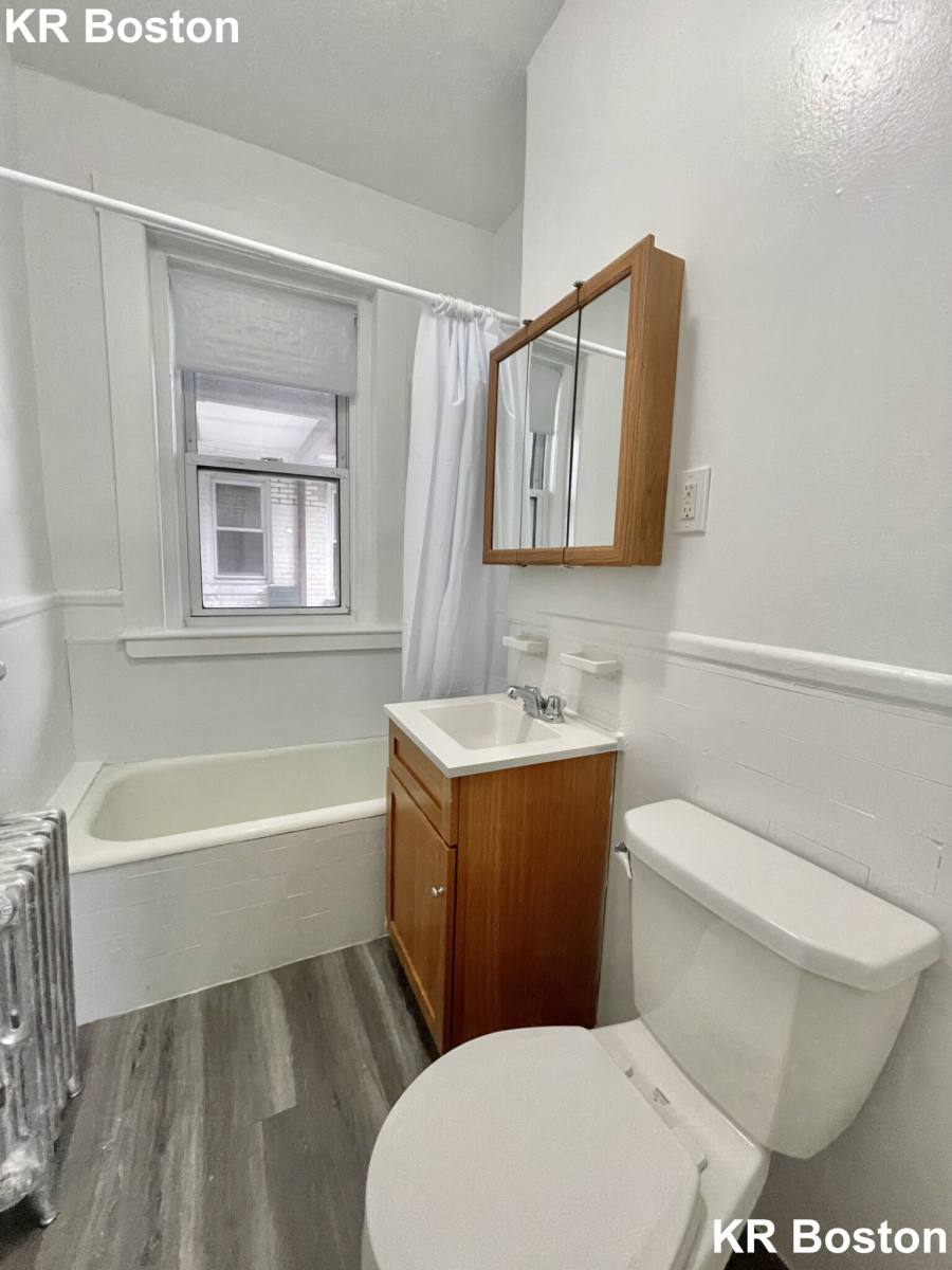 Apartment for rent at 116 Washington St #21, Brighton, MA 02135