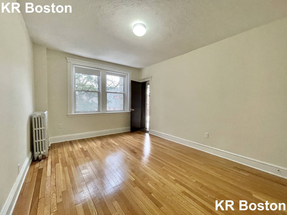 Apartment for rent at 116 Washington St #21, Brighton, MA 02135