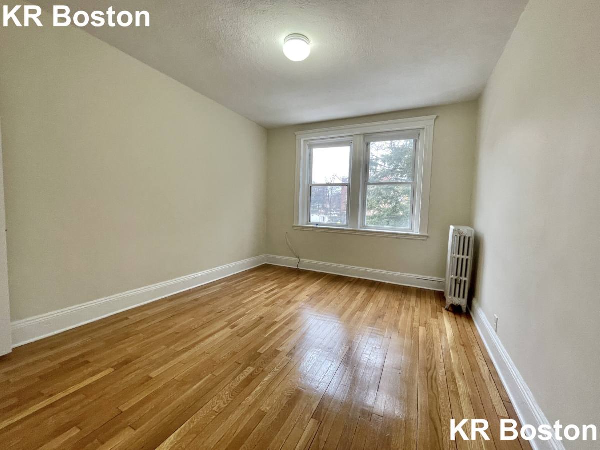 Apartment for rent at 116 Washington St #21, Brighton, MA 02135
