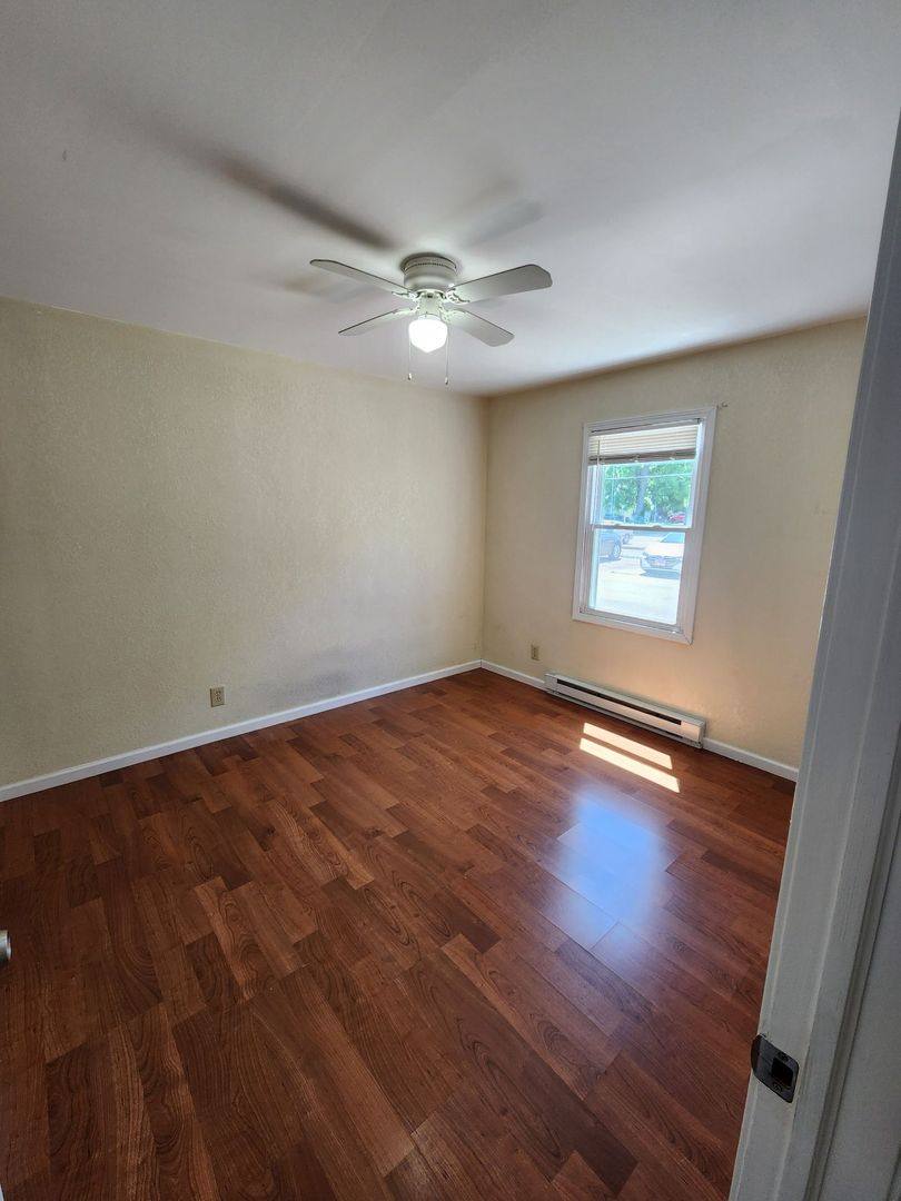 Apartment for rent at 1109 3rd St, Charleston, IL 61920
