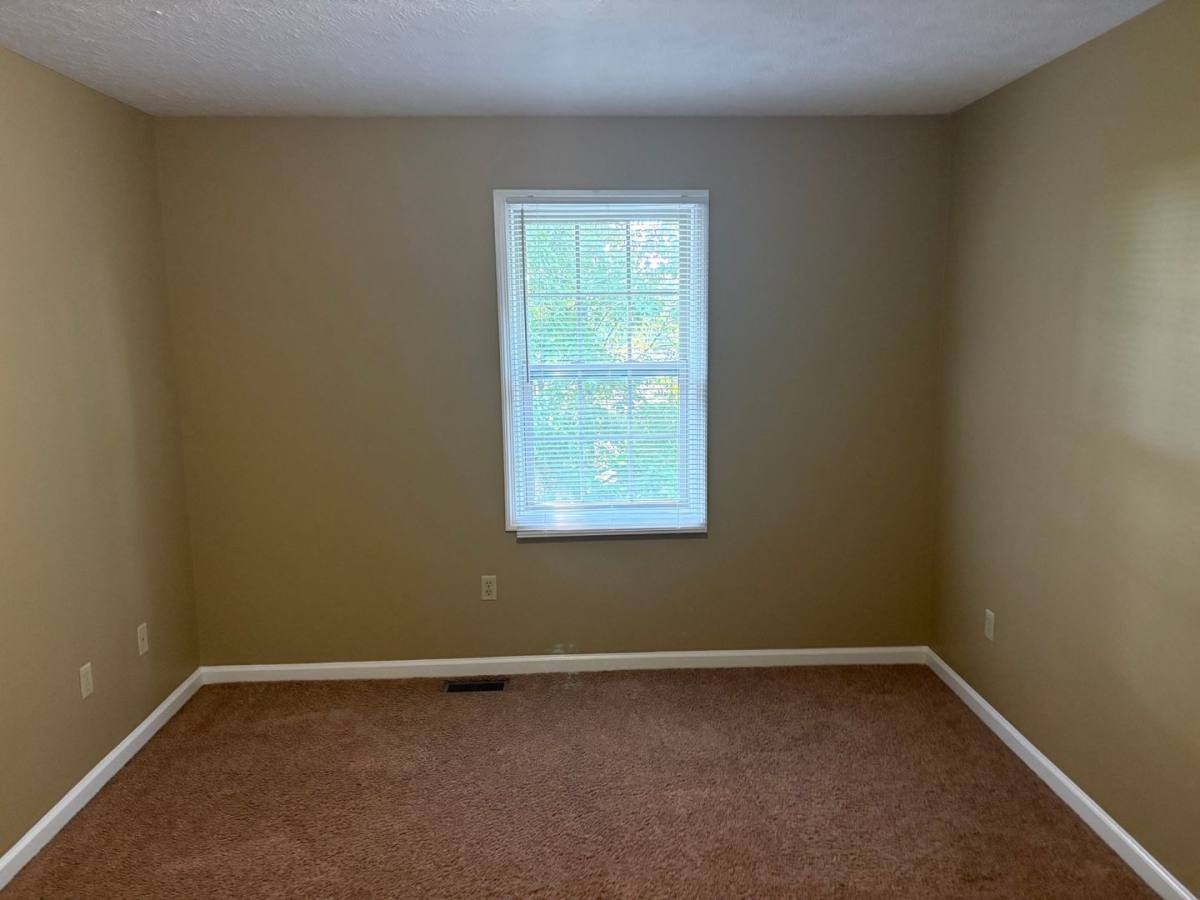 Apartment for rent at 1021 Brandy Lane, Richmond, KY 40475