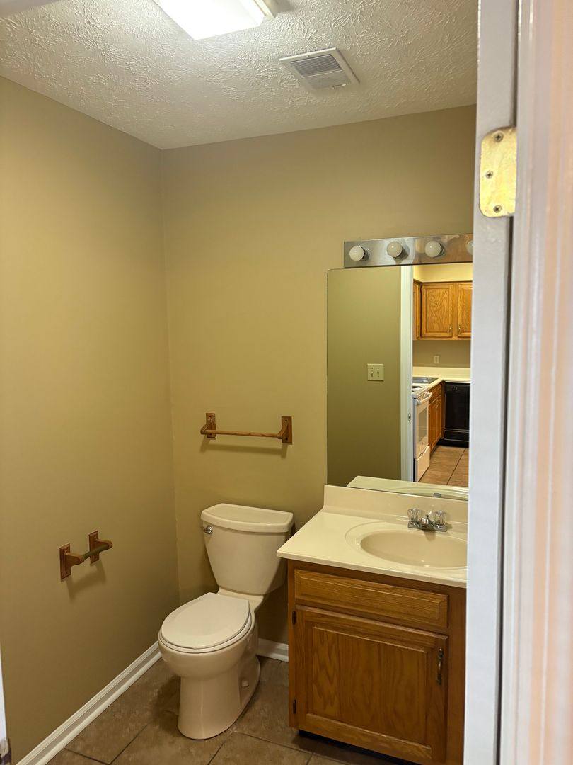 Apartment for rent at 1021 Brandy Lane, Richmond, KY 40475