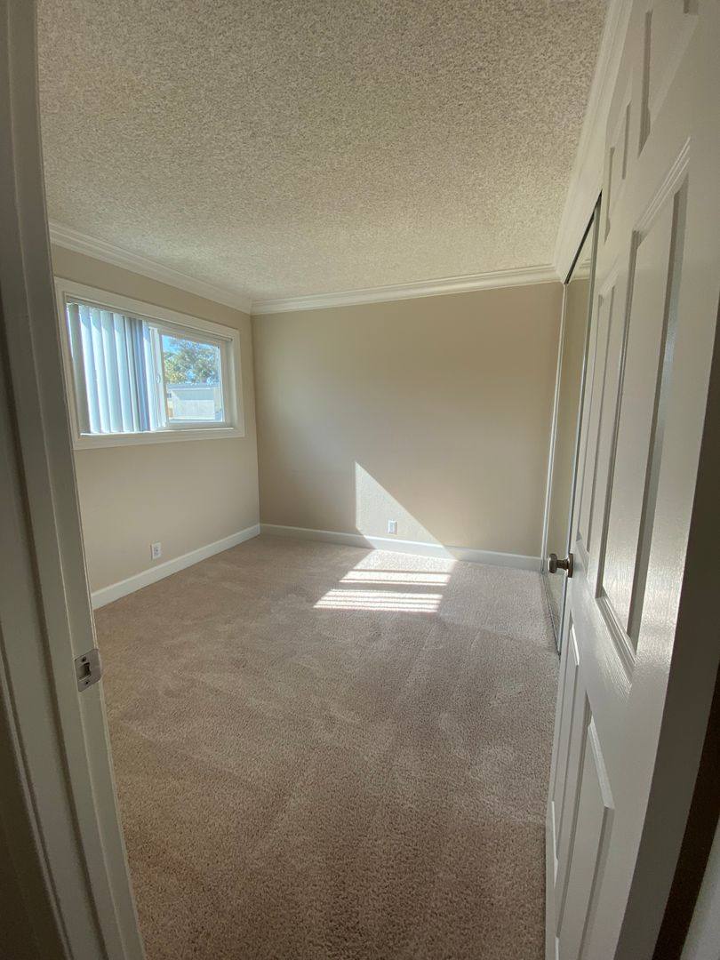 Apartment for rent at 192 E Port Hueneme Rd, Port Hueneme, CA 93041