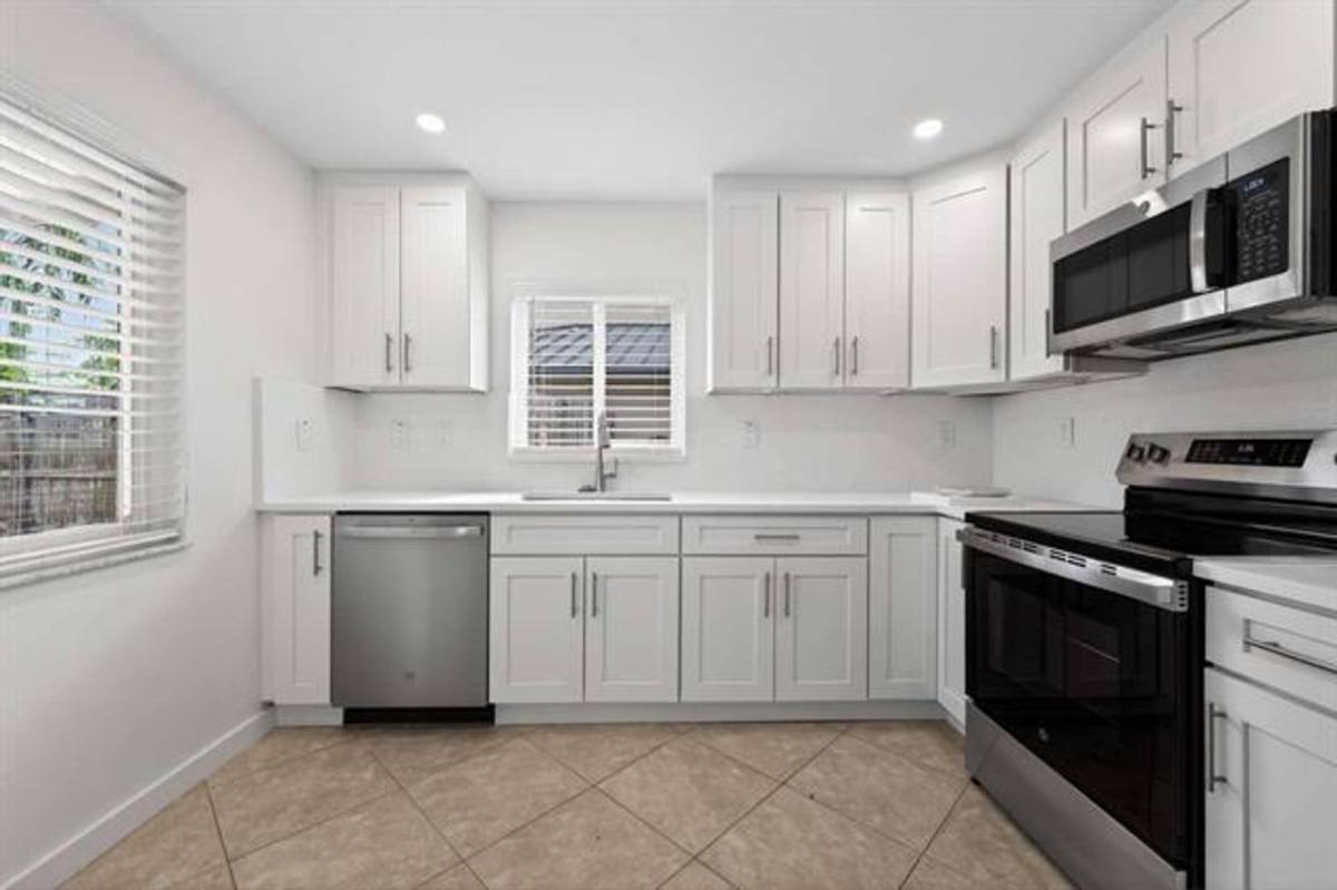 House for rent at 1329 SW 151st Way, Fort Lauderdale, FL 33326