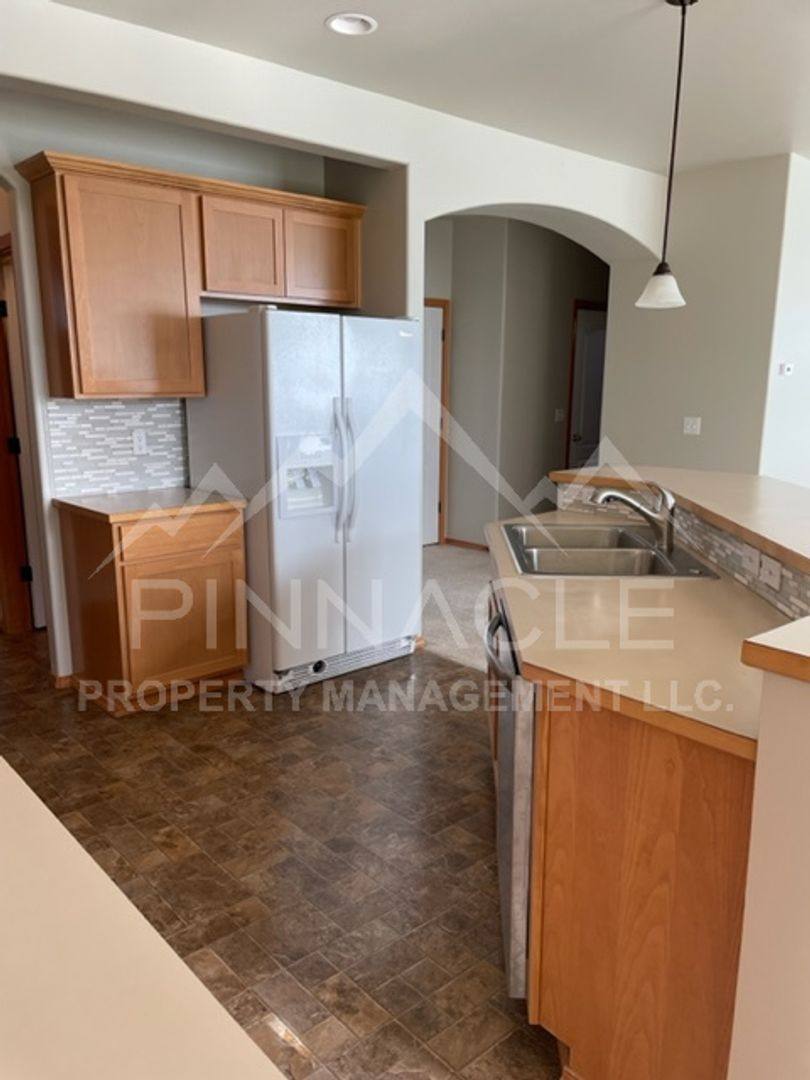 House for rent at 1808 Clearview Dr, Ellensburg, WA 98926