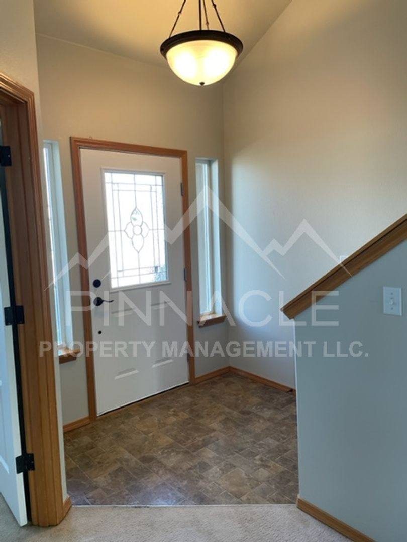 House for rent at 1808 Clearview Dr, Ellensburg, WA 98926