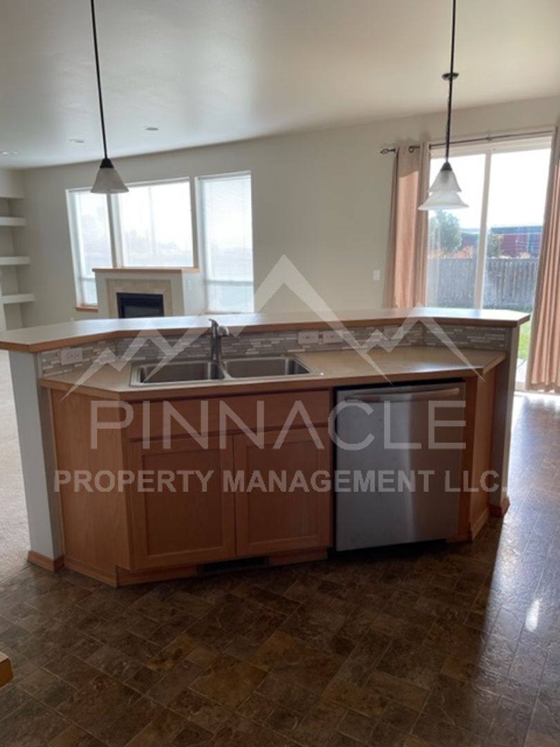 House for rent at 1808 Clearview Dr, Ellensburg, WA 98926