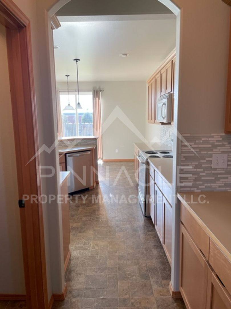 House for rent at 1808 Clearview Dr, Ellensburg, WA 98926