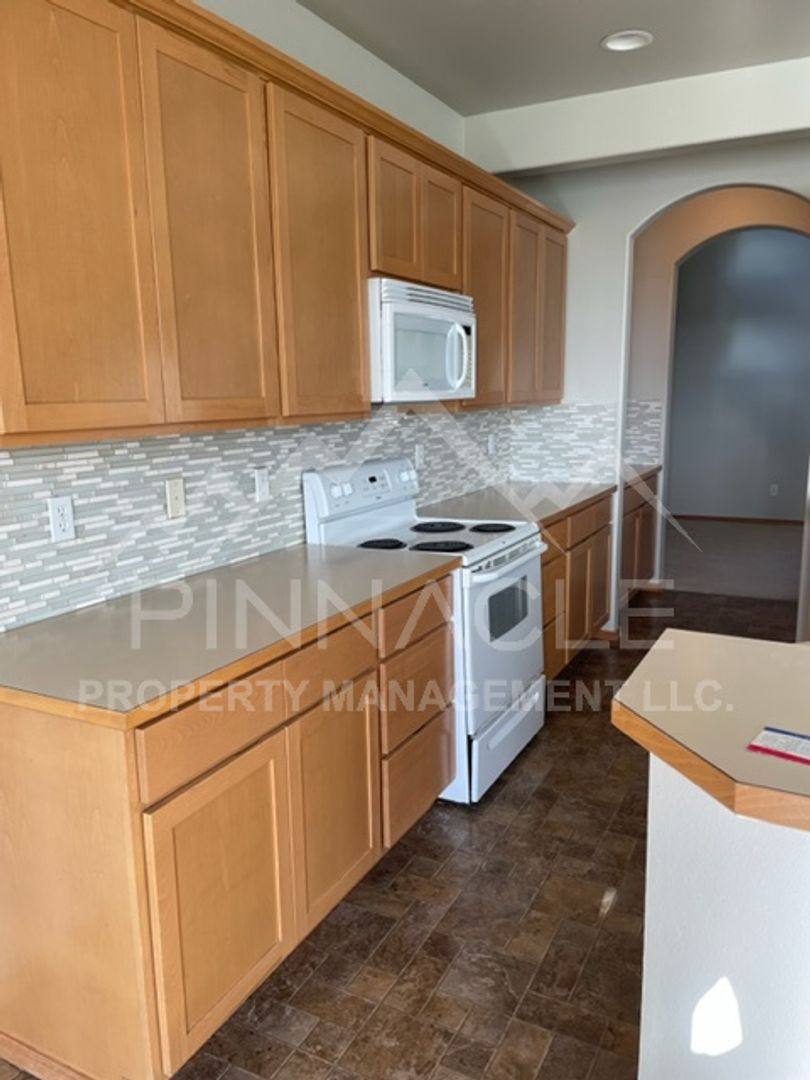 House for rent at 1808 Clearview Dr, Ellensburg, WA 98926