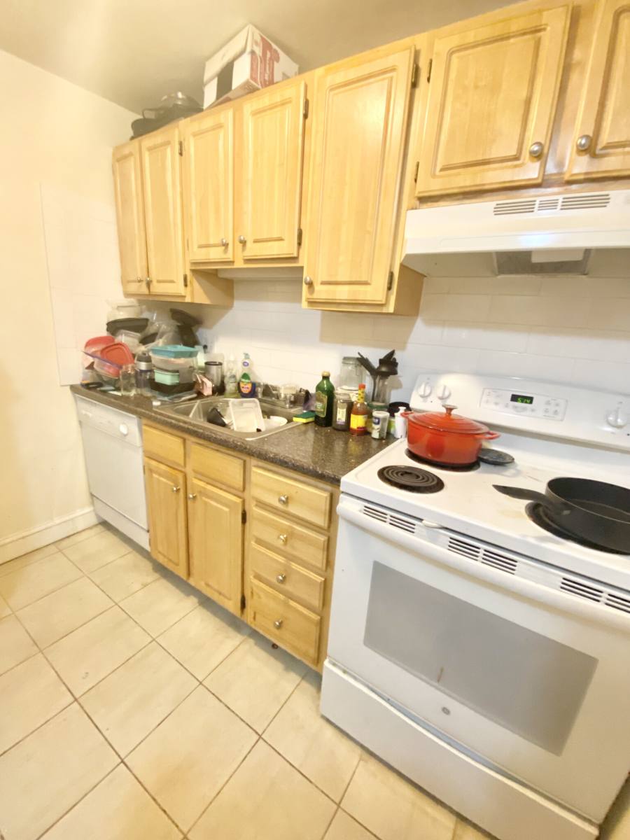Apartment for rent at 84 Gardner St #5B, Allston, MA 02134