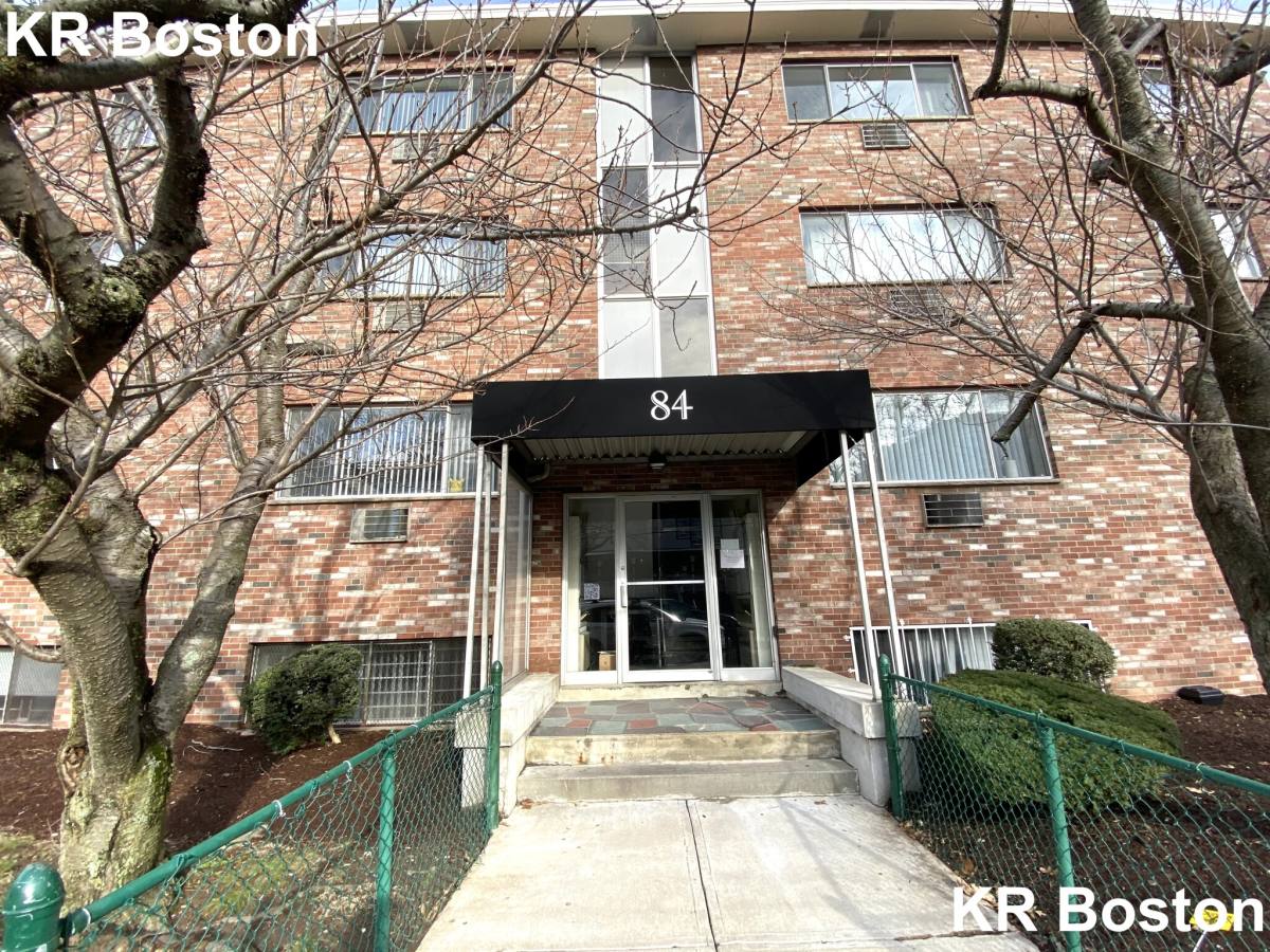 Apartment for rent at 84 Gardner St #5B, Allston, MA 02134