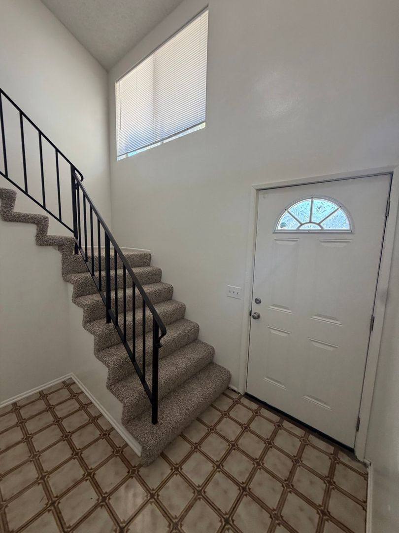Apartment for rent at 1061 Bennington St, Upland, CA 91786